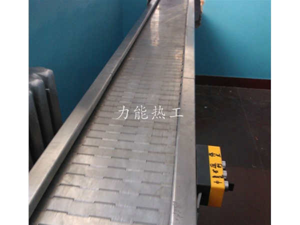 不銹鋼鏈板輸送機(jī)